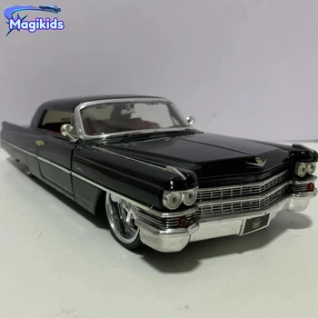 1:24 1963 Cadillac Visoka Imitacija Injekcijsko prešanje Vozila Od Metalne Legure Model Automobila Igračke za djecu Poklon Zbirke